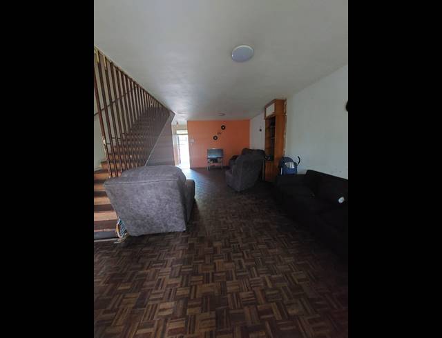 2 BEDROOM TOWNHOUSE FOR SALE IN BRAKPAN CENTRAL